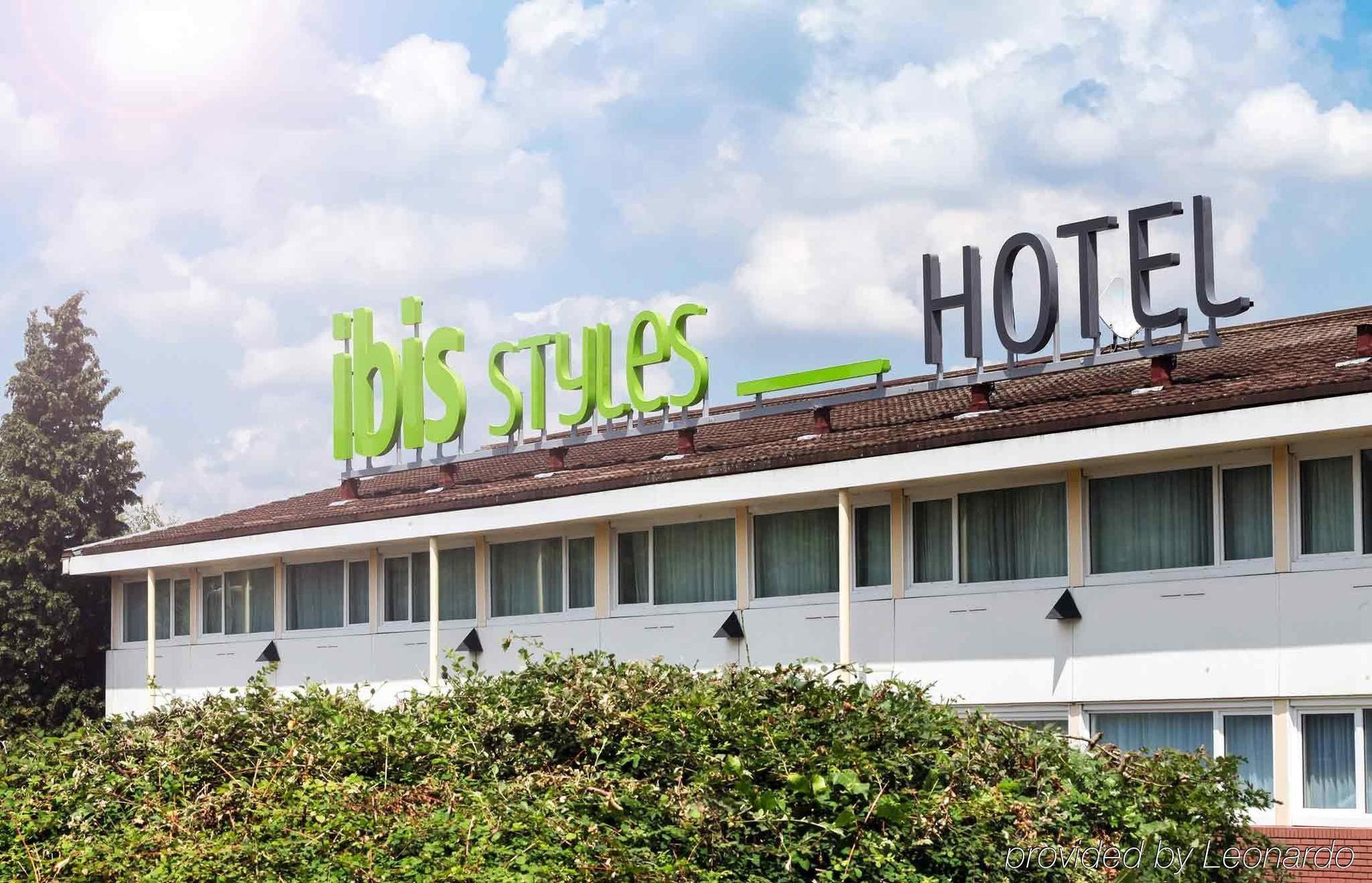 ホテル イビス スタイルズ ナンシー シュッド Houdemont エクステリア 写真