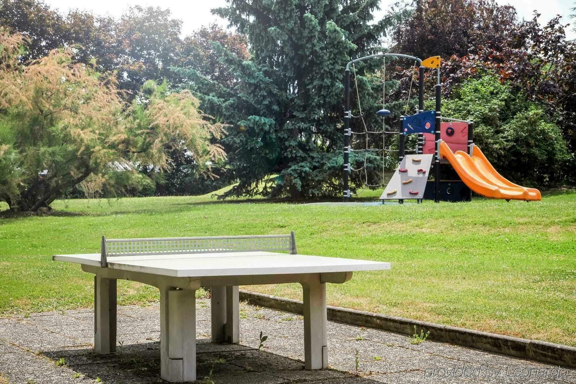 ホテル イビス スタイルズ ナンシー シュッド Houdemont エクステリア 写真
